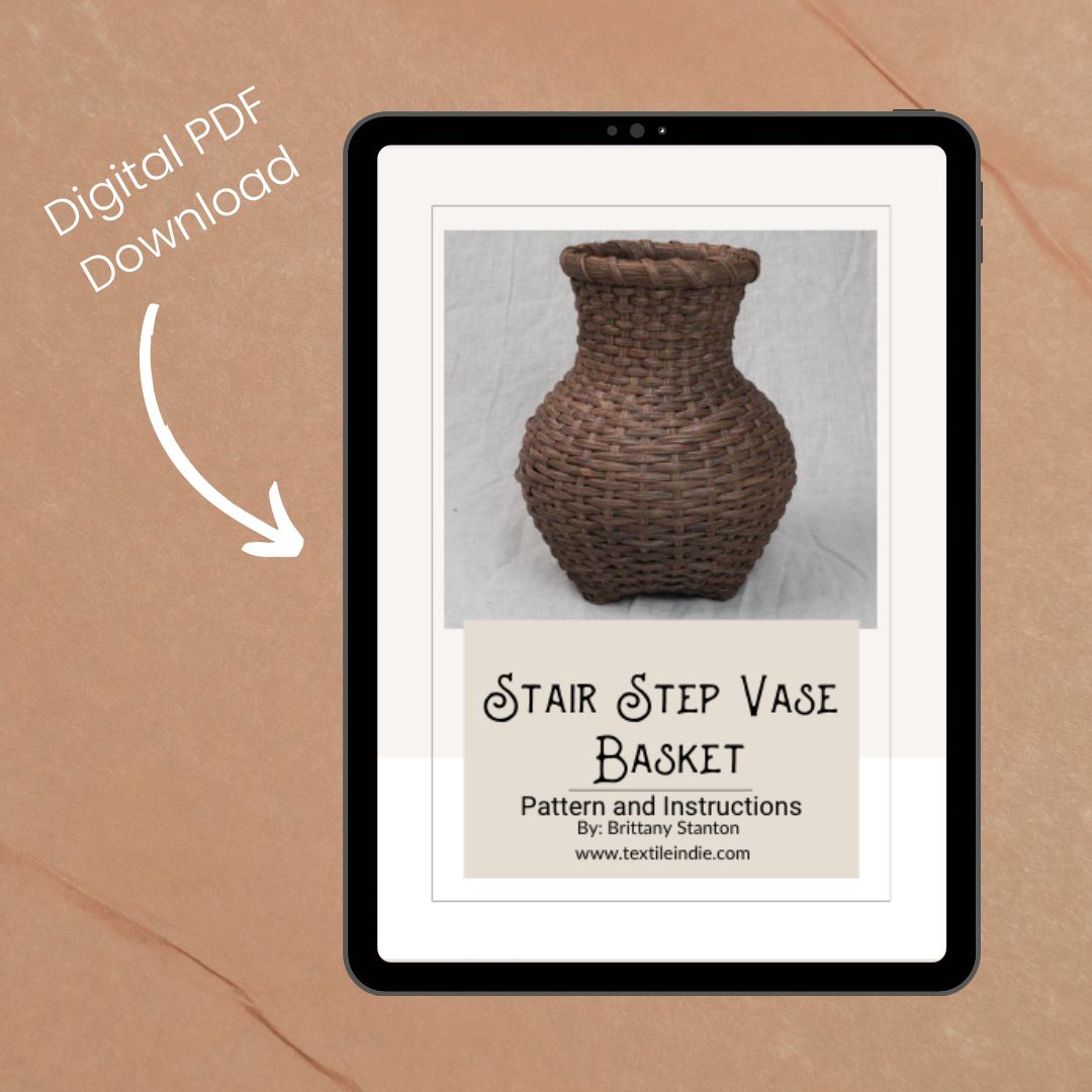 Stair Step Vase Basket Pattern and Instruction Manual - Textile Indie