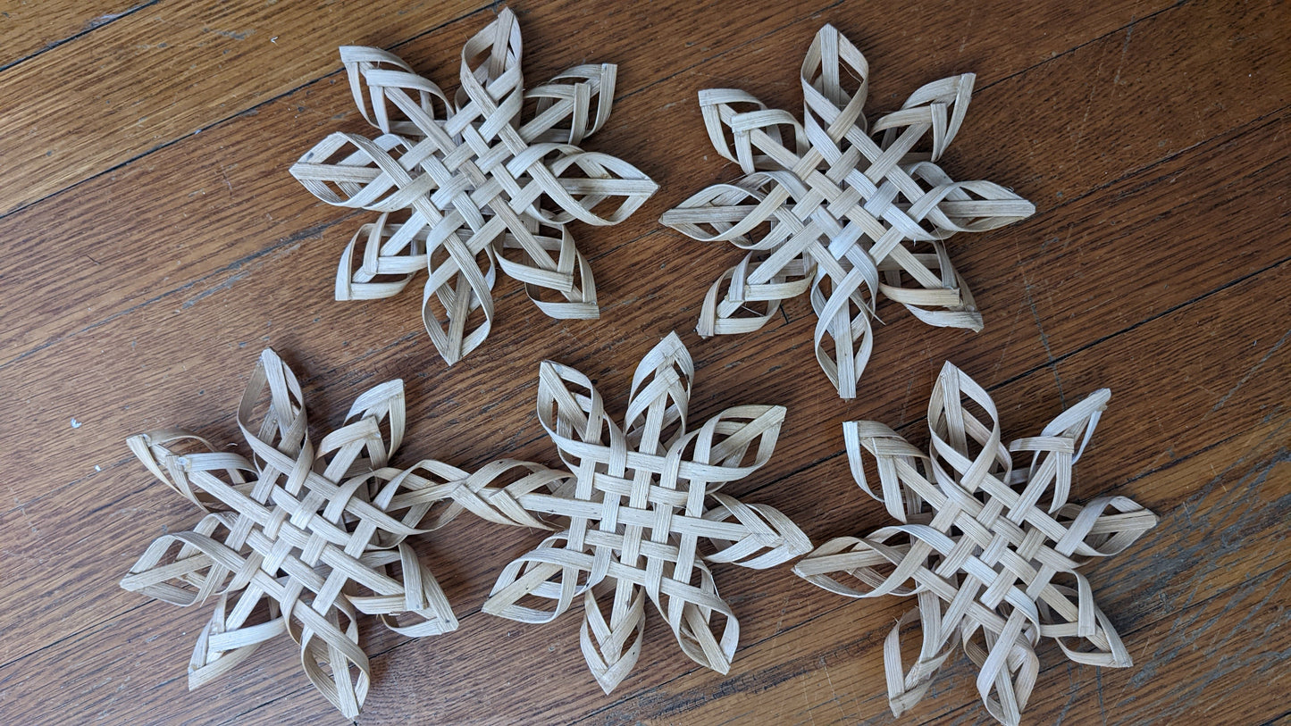 Carolina Mini Snowflakes Kit : Set of 5 (6" Stars)