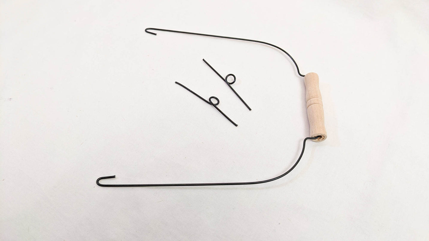 Wire With Wood Grip Handle 8" x 8" - Textile Indie