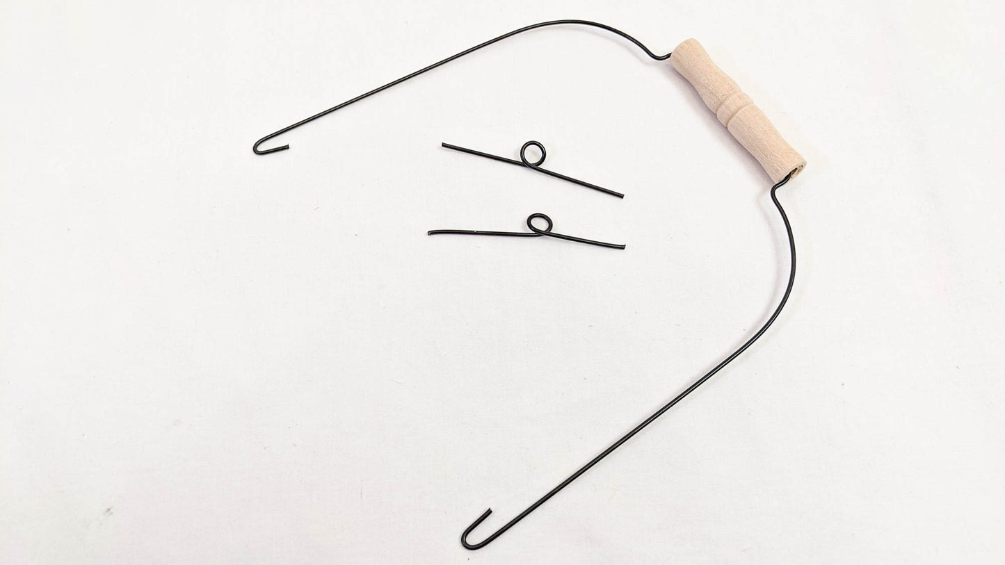 Wire With Wood Grip Handle 8" x 8" - Textile Indie