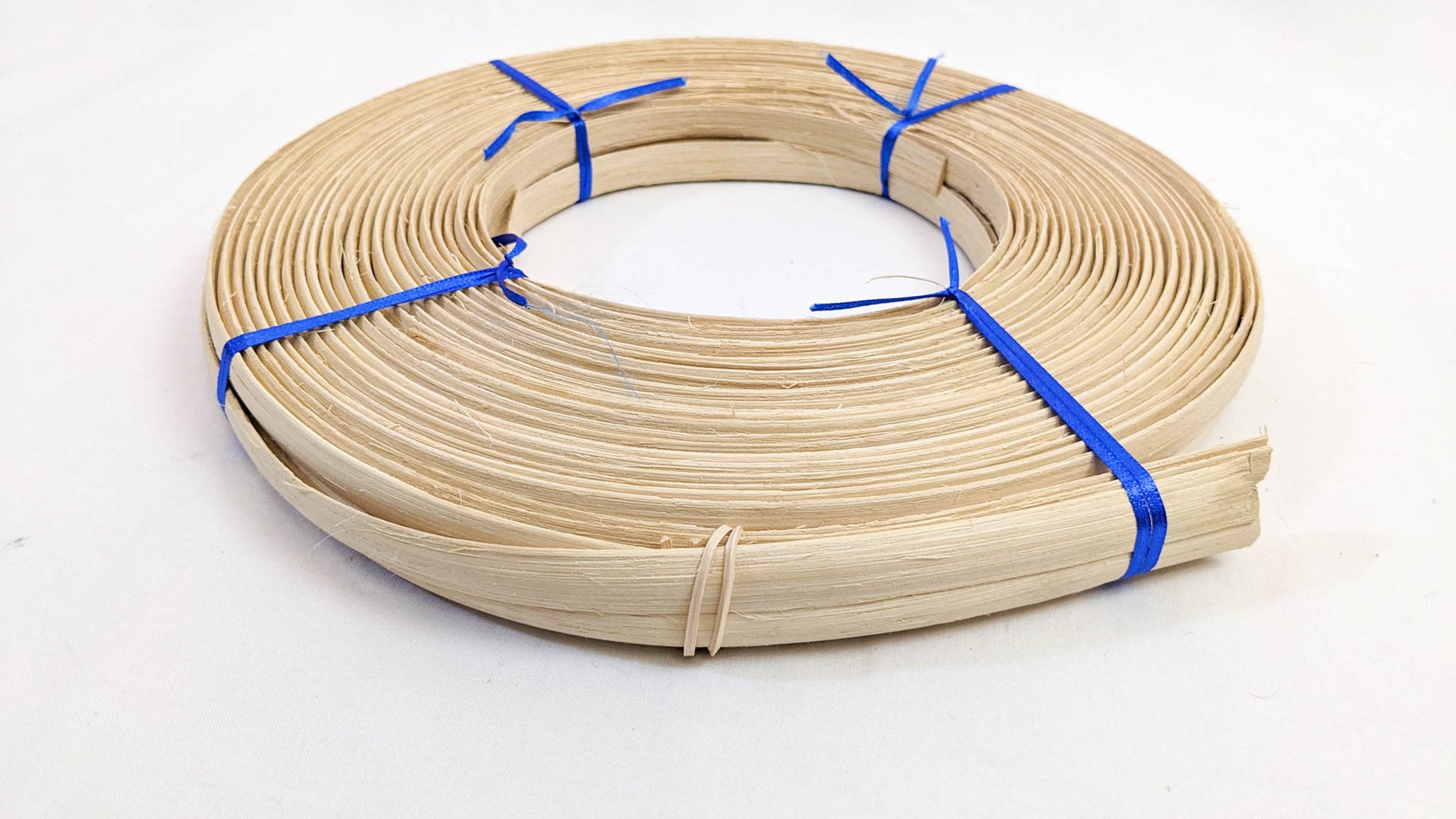 5/8" Flat-Oval Reed - 1 Pound Coil - Textile Indie
