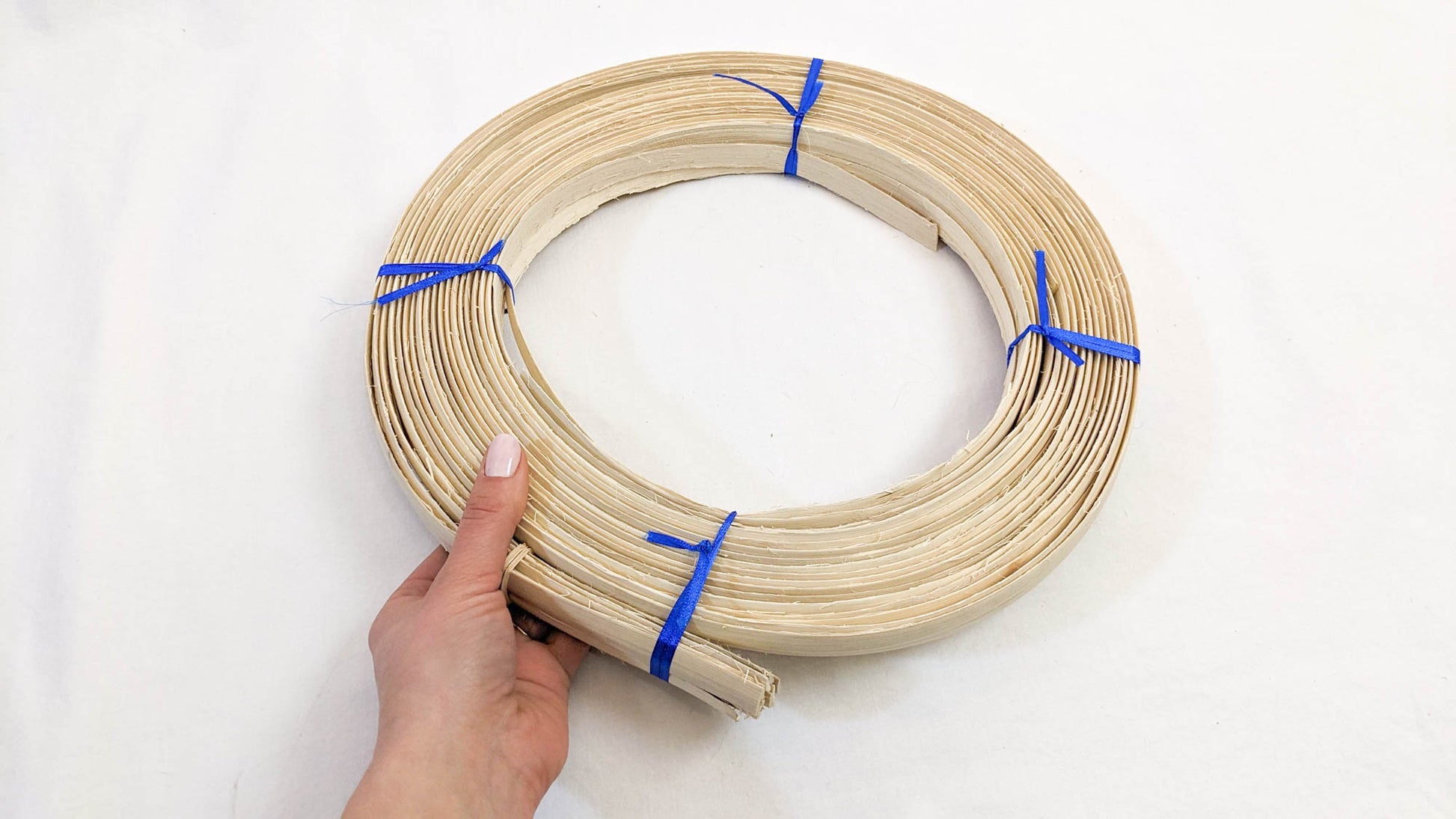 Flat-oval reed 1/2" - 1 Pound Coil - Textile Indie