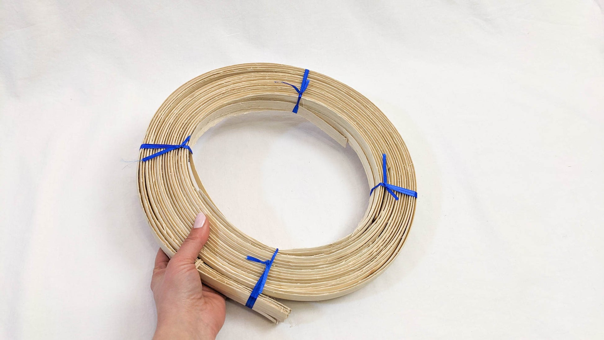 Flat-oval reed 1/2" - 1 Pound Coil - Textile Indie