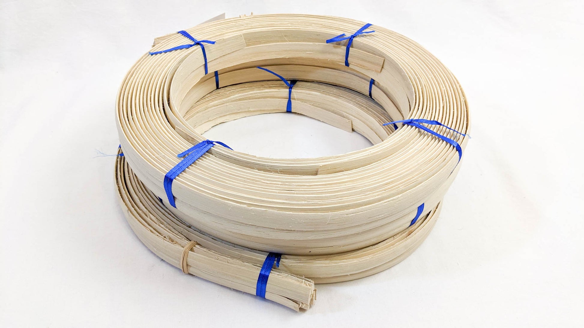 Flat-oval reed 1/2" - 1 Pound Coil - Textile Indie