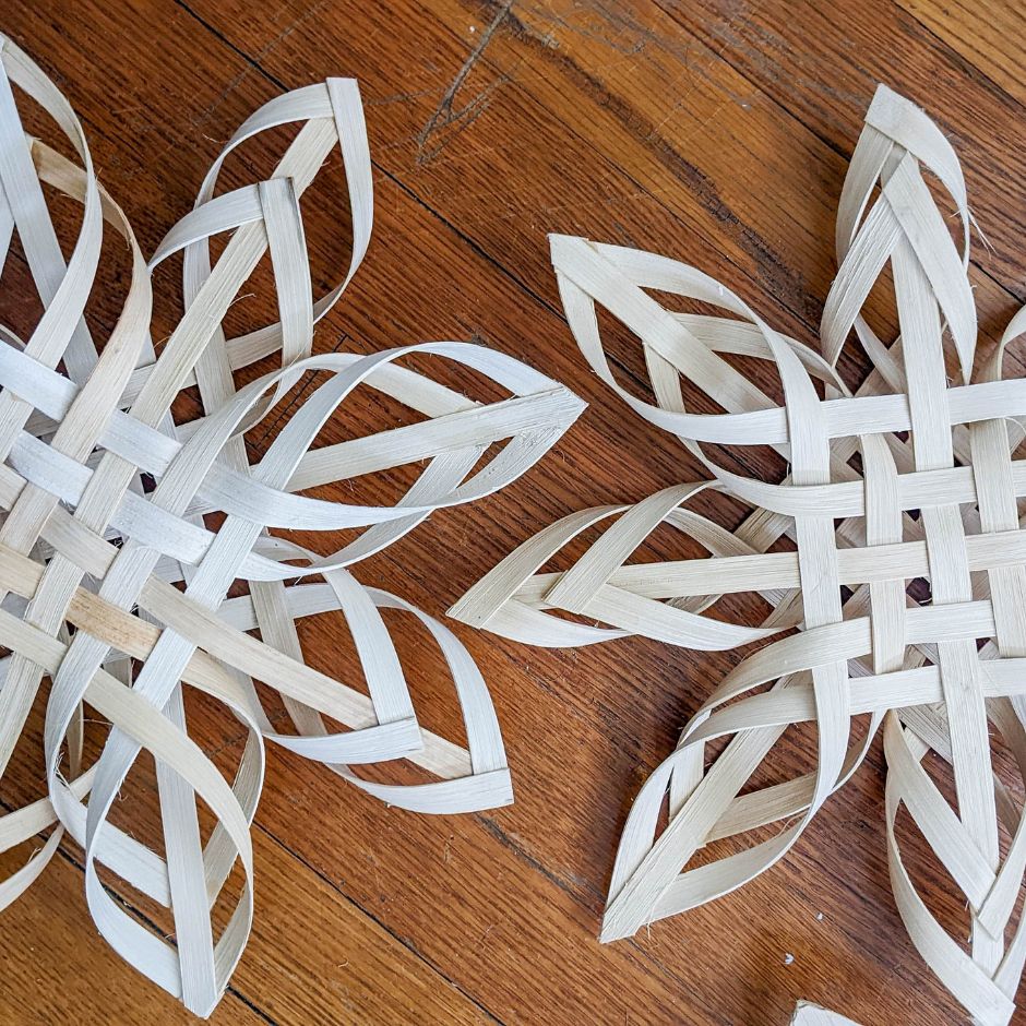 Scandinavian Snowflakes Kit: Set of 3 (16" stars)