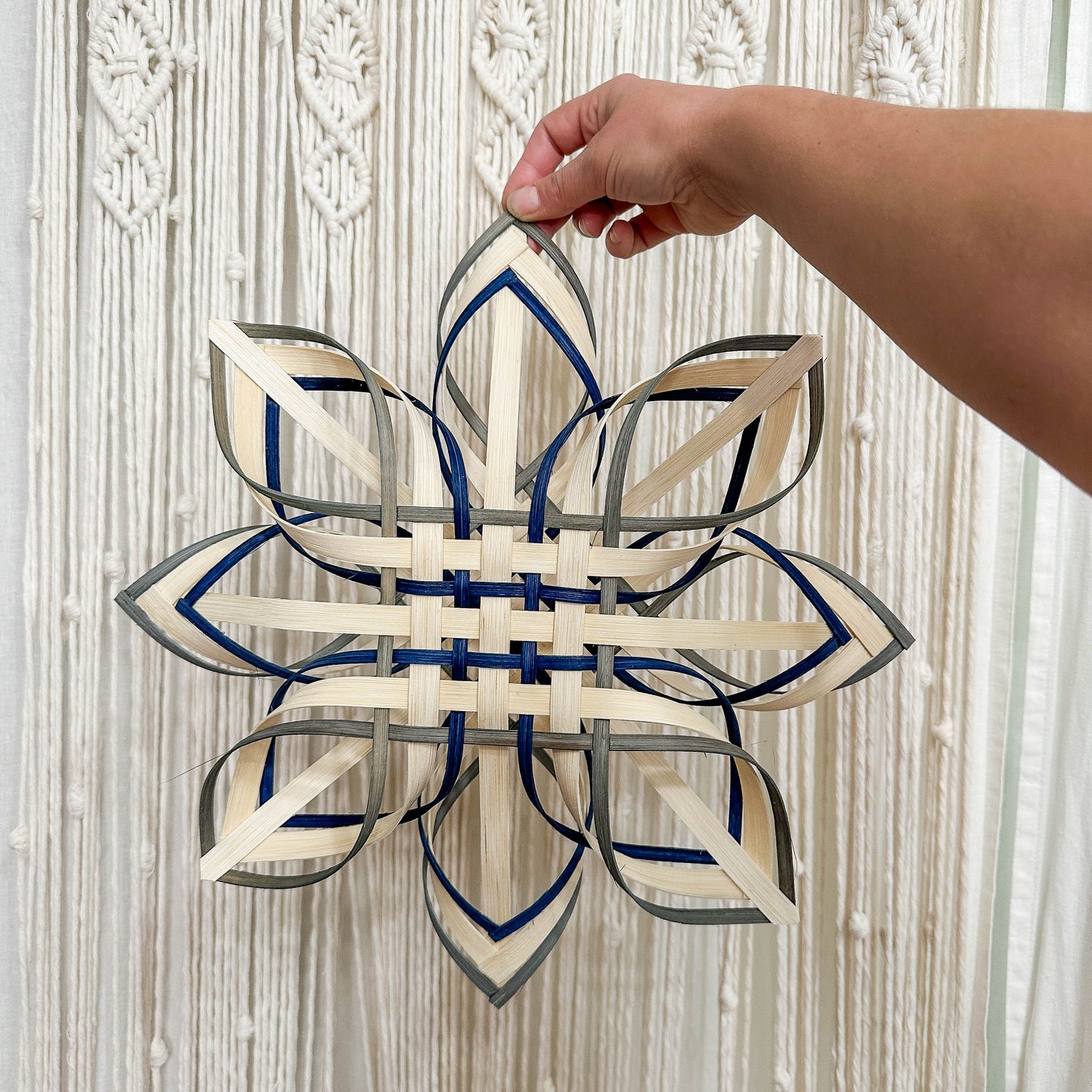 Limited Edition Winter Themed Scandinavian Snowflakes Kit: Set of 3 (16" Stars)