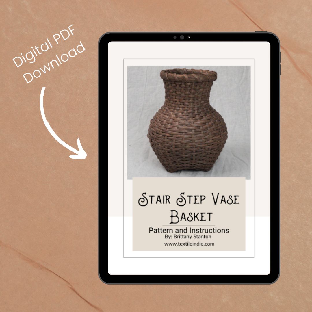 Stair Step Vase Basket Pattern and Instruction Manual