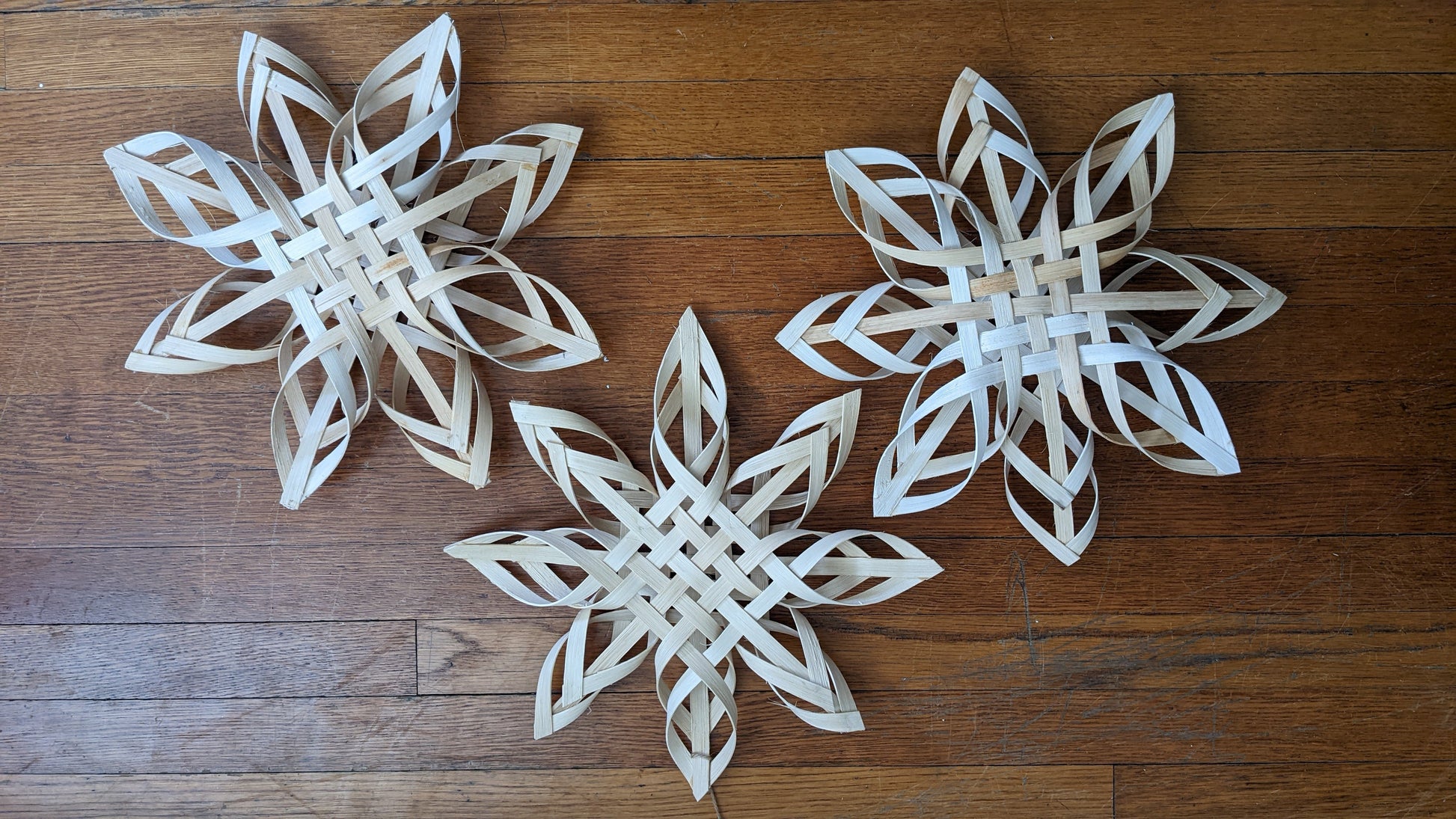 Carolina Snowflakes Kit: Set of 3 (15" stars) - Textile Indie 