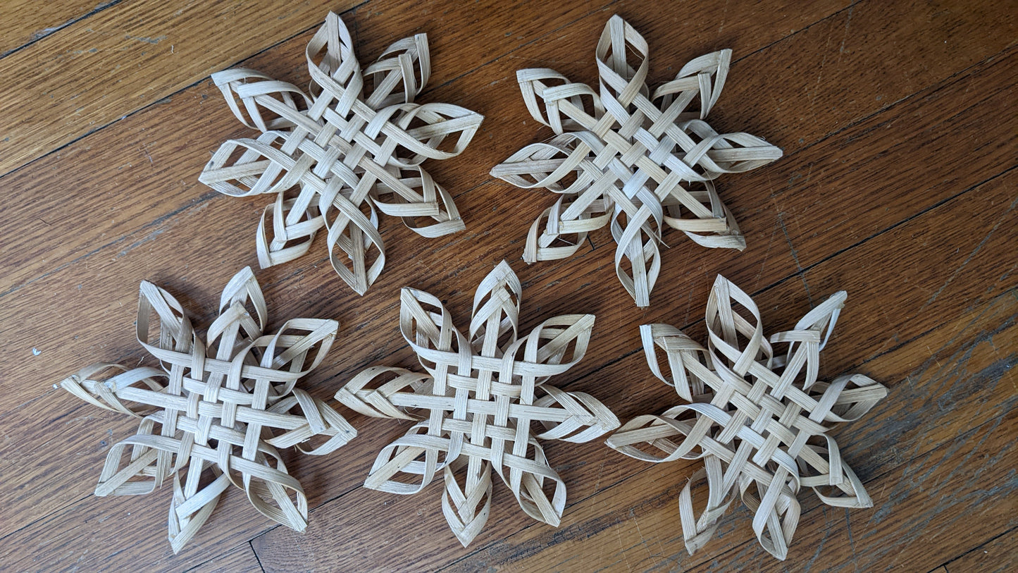 Carolina Mini Snowflakes Kit : Set of 5 (6" Stars)