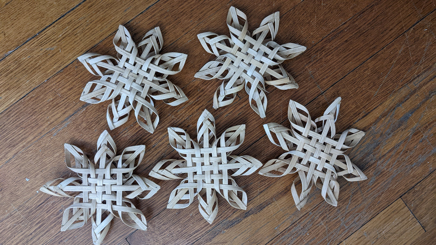 Carolina Mini Snowflakes Kit : Set of 5 (6" Stars)