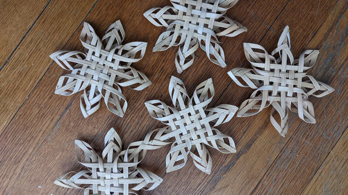 Carolina Mini Snowflakes Kit : Set of 5 (6" Stars)